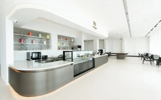 One Riviera Hotel and Residences