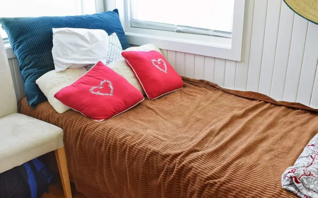 6 Person Holiday Home in Honefoss
