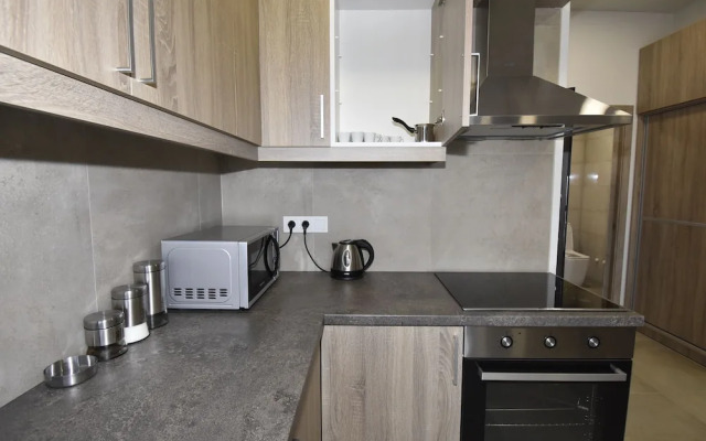 Aparthotel by Luxe Group KO16