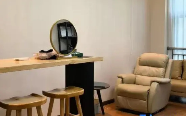 Xianyang Zimo Cultural Apartment (Yangling South Station)