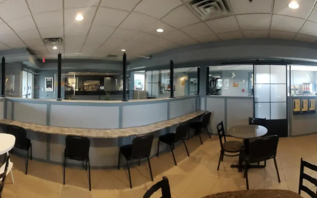 Super 8 Edmonton International Airport