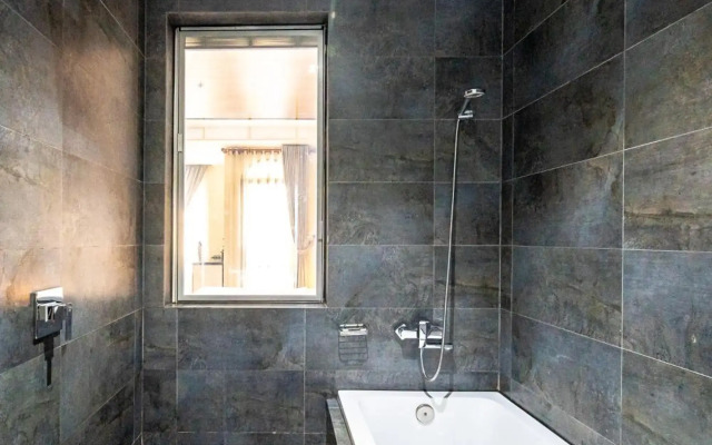LCS Hotel & Apartment
