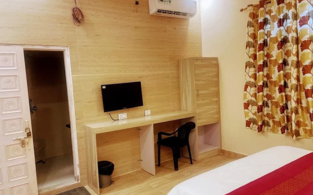 Sunrise Hotel & Restaurant