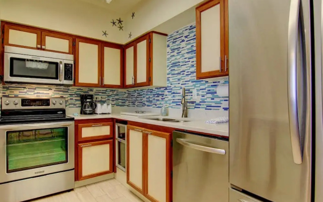 Channelview 205