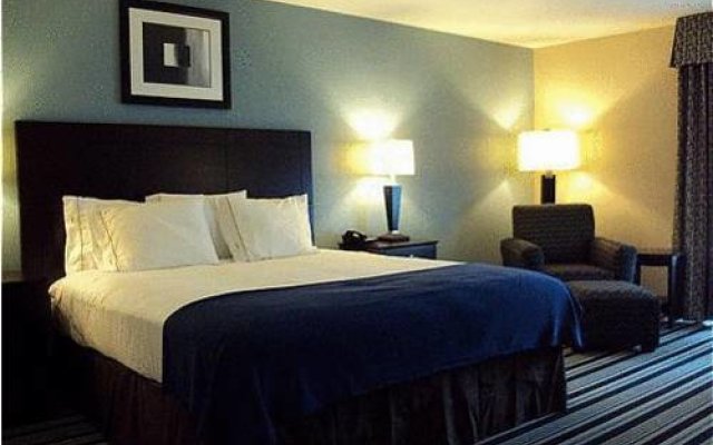 Holiday Inn Exp Baton Rouge Port Allen