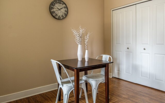 Sandia Peak Apartments by Frontdesk