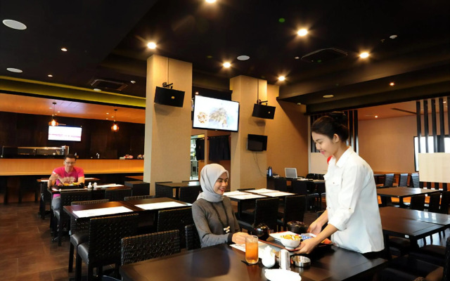Azalea Suites Cikarang by Jayakarta Group
