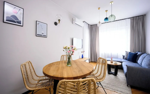 Native Apartments Barska 69