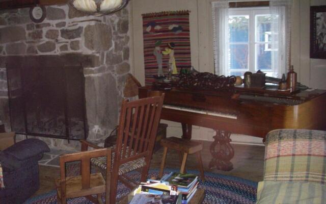 Au Vieux Foyer