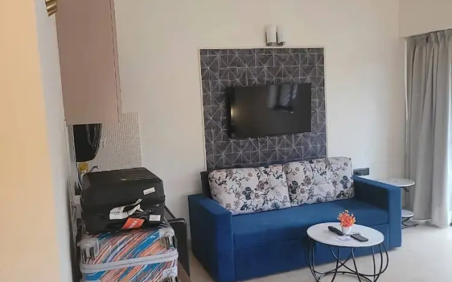 Elegant Studio In Assagaon