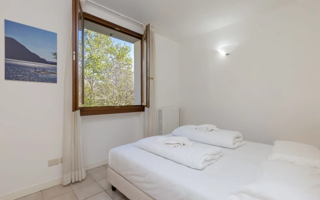 Porto Letizia Bach 6