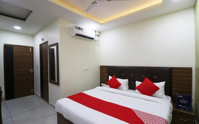 Ralson Residency By OYO Rooms