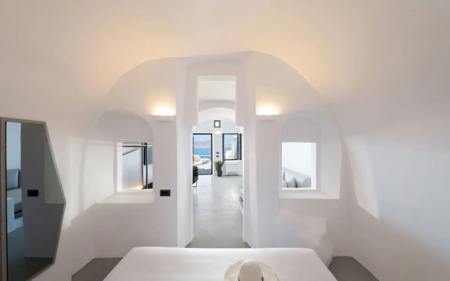 Sun Rocks Boutique Hotel