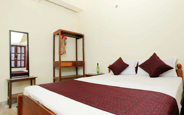 Morjim Sunset Hotel