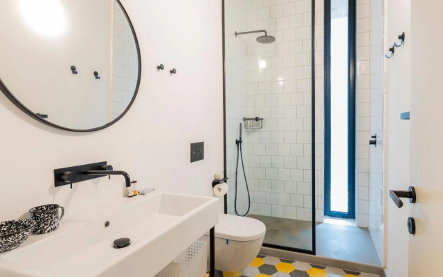 Majestic Apartment W/ Patio by LovelyStay