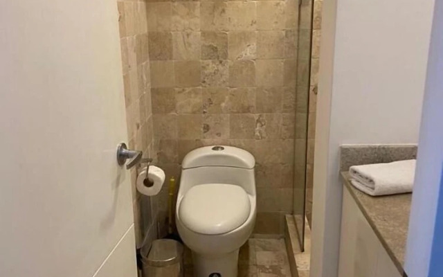 Suite en San Isidro-Frente al Supermercado Vivanda