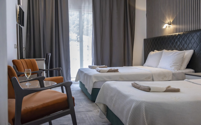 Mustis Royal Plaza Hotel