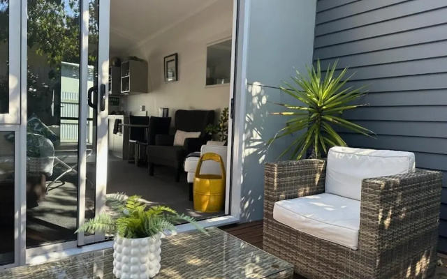 Two Tree Motel & Lodge – Balcony – Blenheim