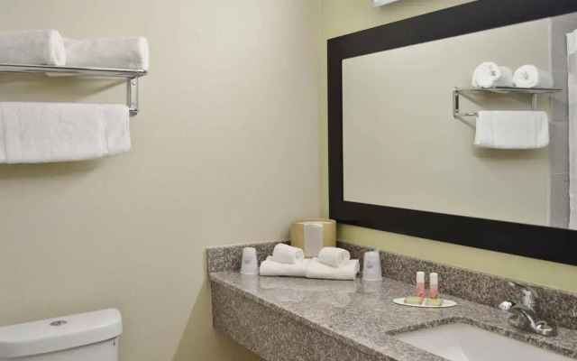 Americas Best Value Inn Memphis Airport