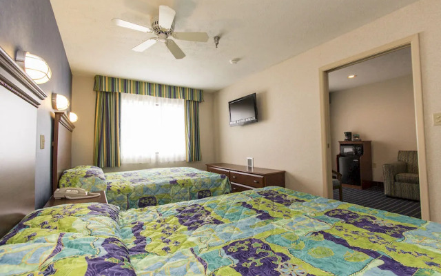 Cedar Point's Sandcastle Suites