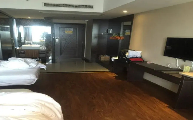 Manhadun Hotel