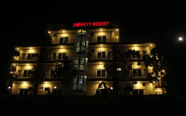 Infinity Resort