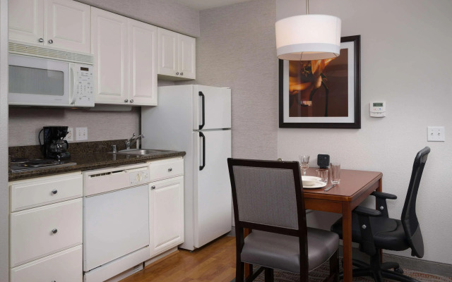 Homewood Suites by Hilton Vancouver-Portland