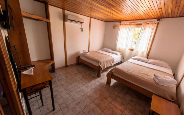Hotel Posada Los Delfines