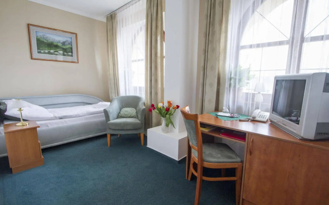 Hotel Grand