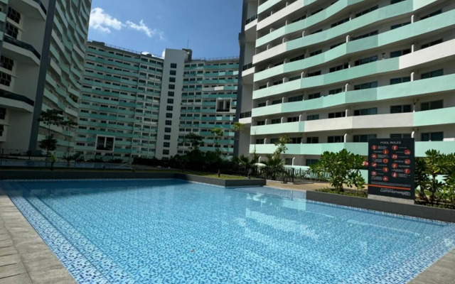 Elegantly designed Condominium in QC