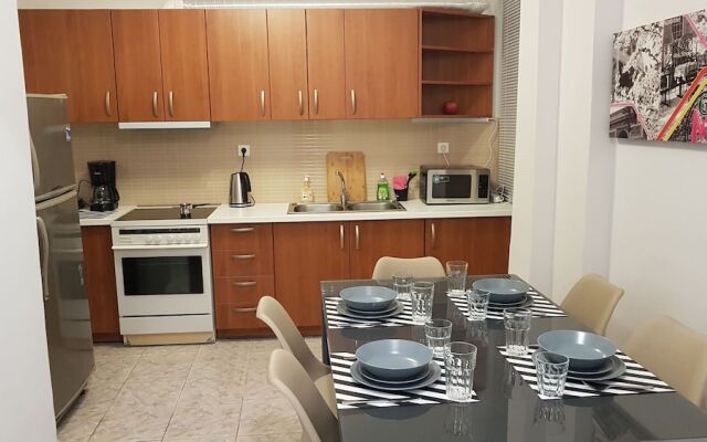 Erra - Bamboo - Athens Center, 150m², 6 BD, 3 BATH