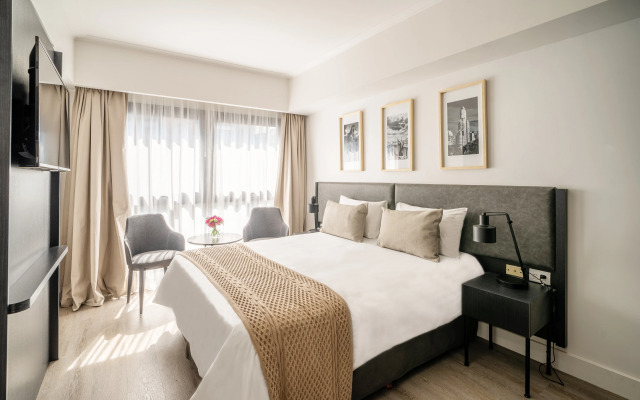 Efe Hotel & Cowork