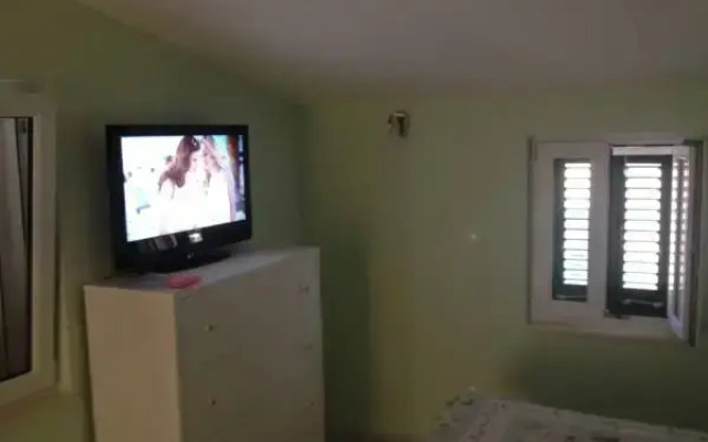 Apartments & Rooms Toni