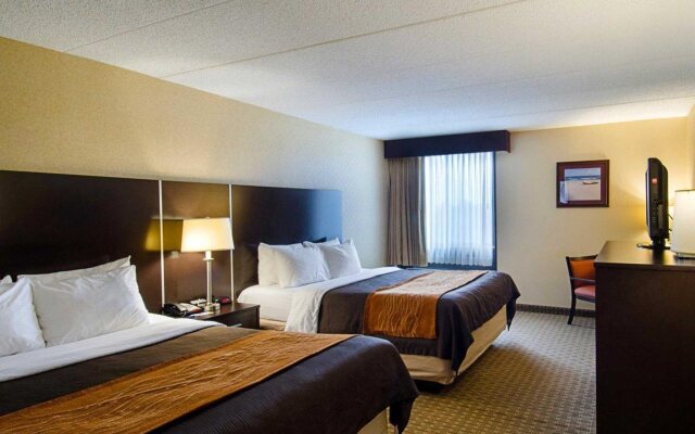 Comfort Inn & Suites Fall River