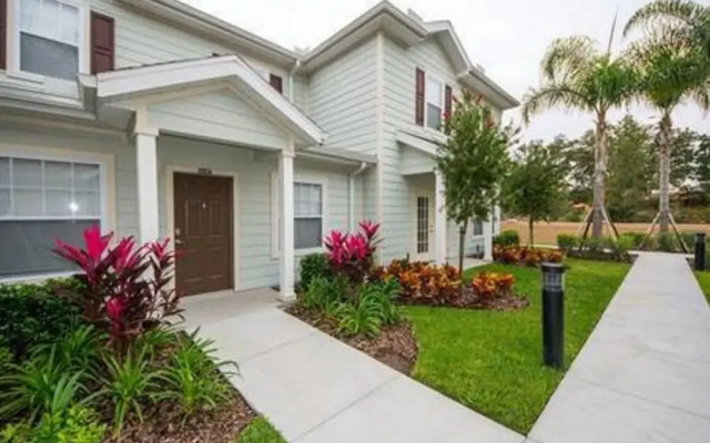 Lucaya Village 3 Bedroom House
