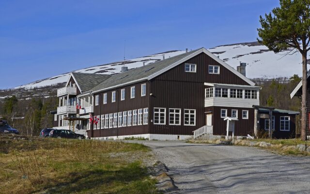 Saltfjellet Hotell Polarsirkelen