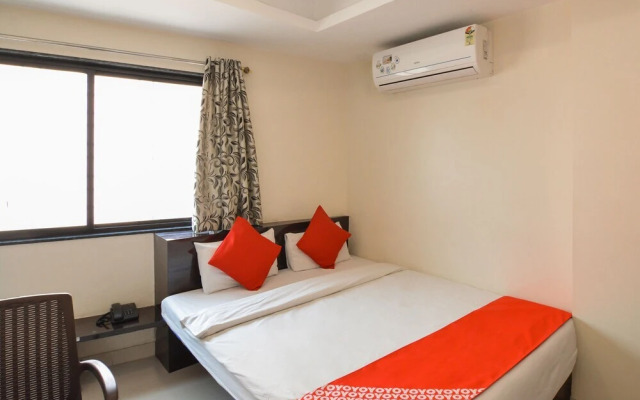 FabHotel Chetan Executive Hadapsar by OYO Rooms