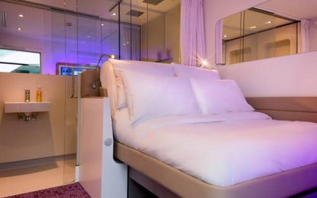 YOTELAIR Paris CDG - Transit Hotel