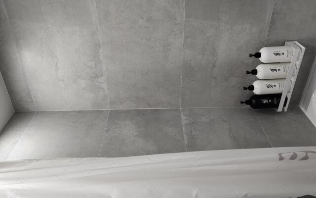 Comfort Apartment on Yelninskaya St., 15
