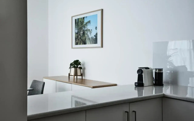 Stylish Townhouse in Melbourne's Playground