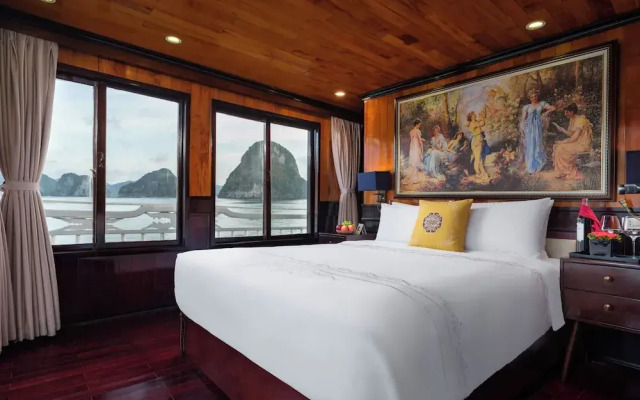 Hera Classic Boutique Cruises