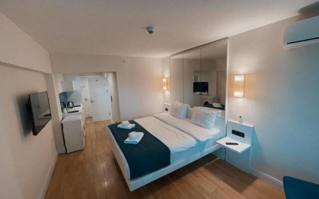 Orbi Sea View Aparthotel