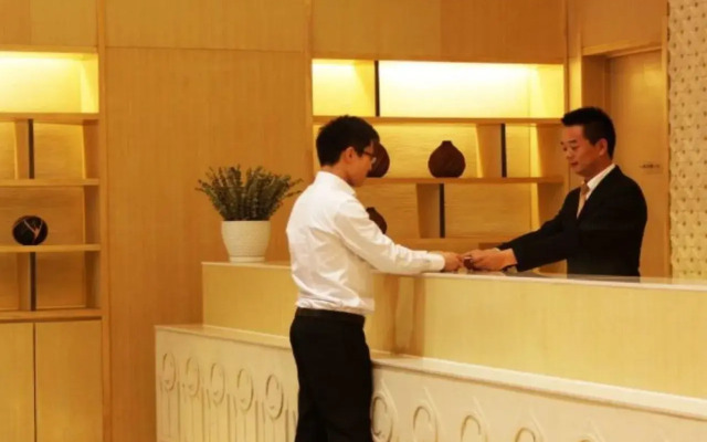 Ji Hotel Urumqi Hongshan