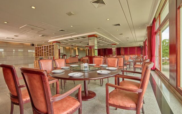 Istana Nelayan Hotel & Convention Powered by Archipelago