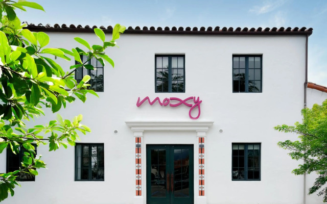 Moxy Santa Barbara