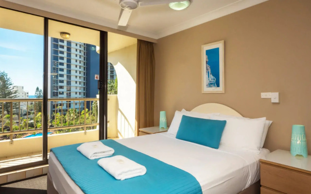 Aristocrat Apartments