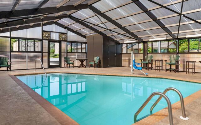 Howard Johnson by Wyndham Pigeon Forge