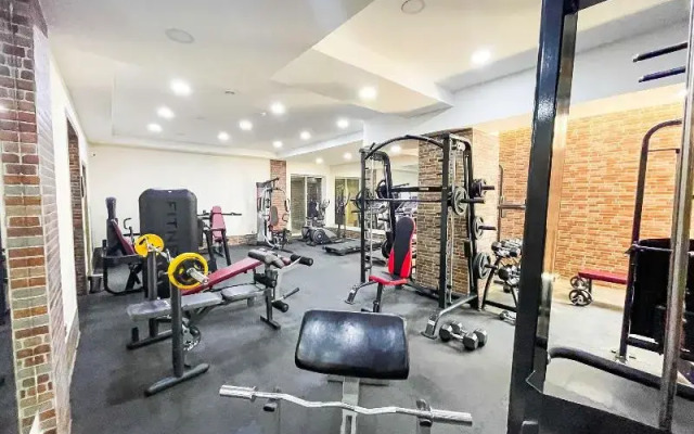 Premier Palace Apartment 1 Br Ggi