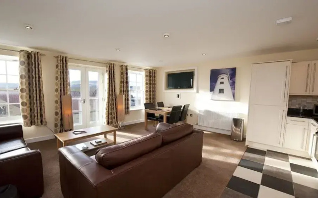 Harbourside Apartments