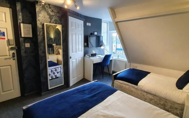 Clifton Guest House